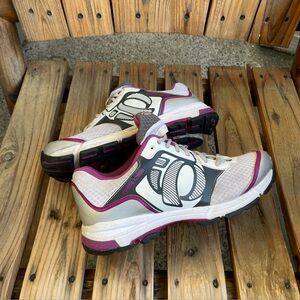 Pearl Izumi Cycling Bike Shoe Womens 11.5 42 White Purple Fuel II X-Road Sneaker